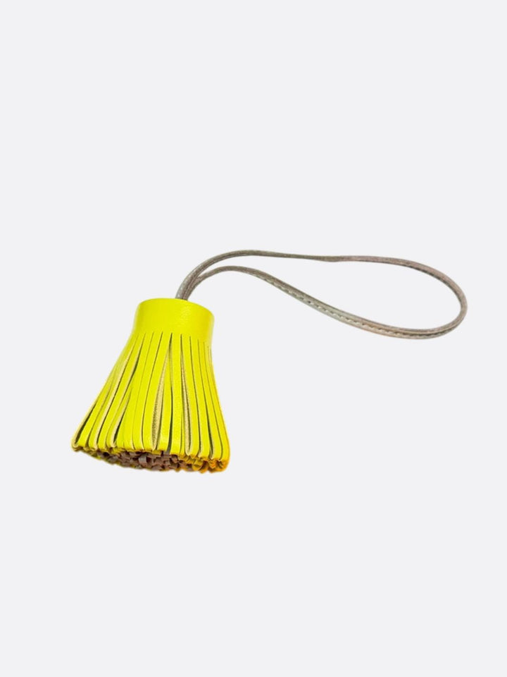 pompon cuir jaune et gris