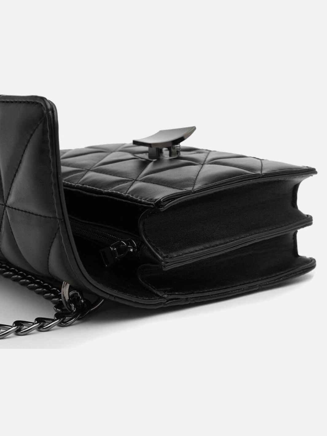 Black quilted leather shoulder bag 